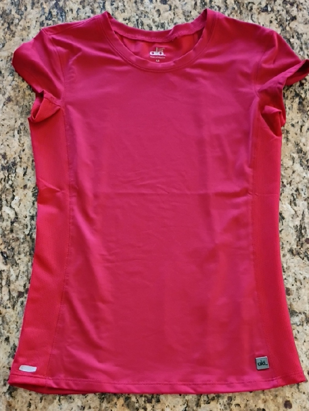 Alo Red Short Sleeve Mesh Athletic Tee